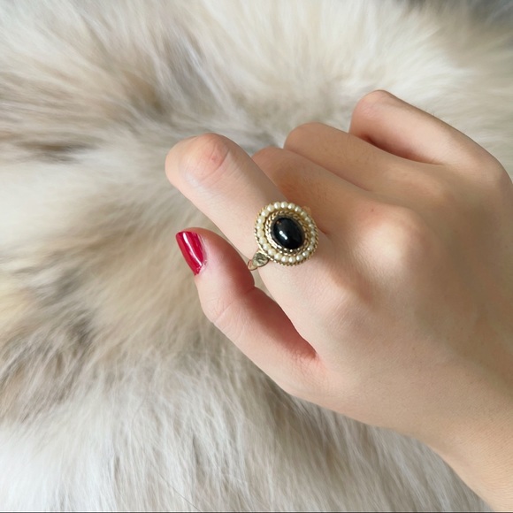 π Gorgeous Vintage Avon Ring - Picture 3 of 3